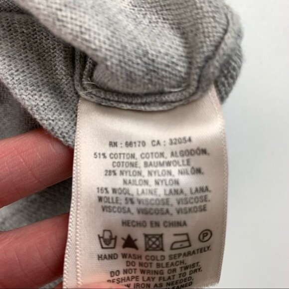 ANTHROPOLOGIE Moth I Grey I Sweater Cardigan I Green Bow - Picture 9 of 13